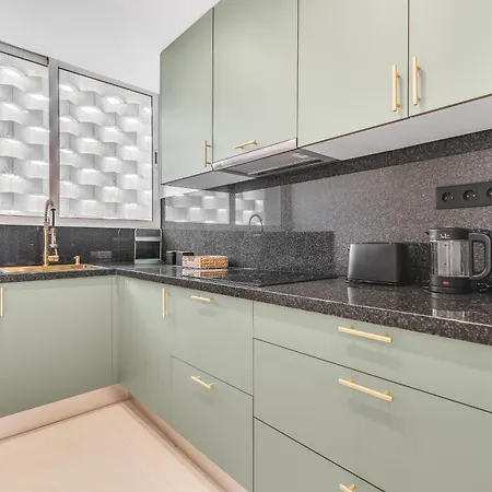 Olas Sea View بلايا ديل إنغلز